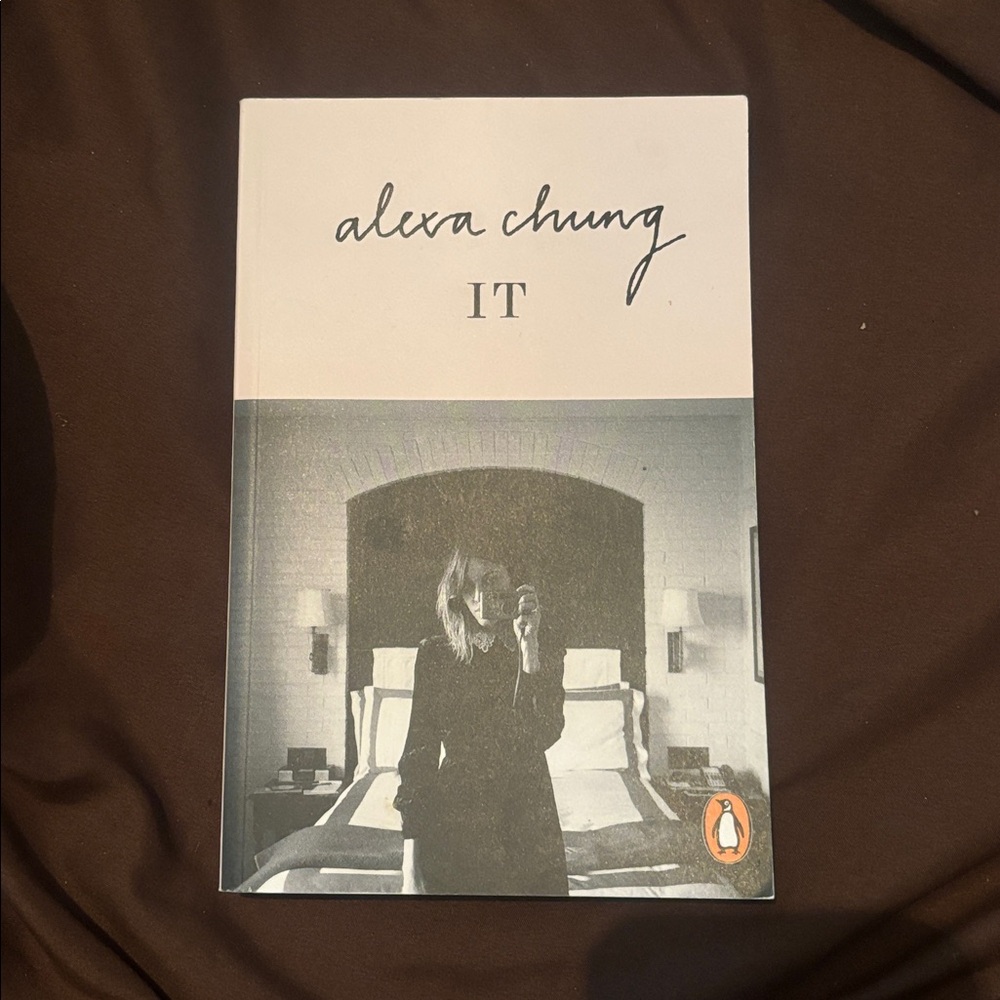 Alexa Chung 'IT' Book